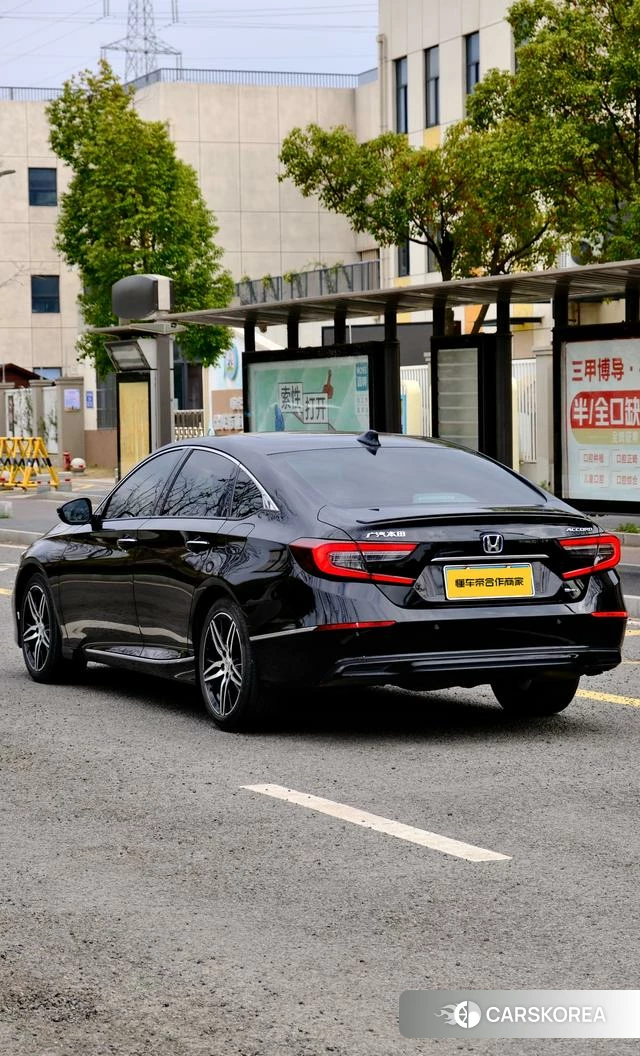 Honda Accord id 3908044 из Китая 9