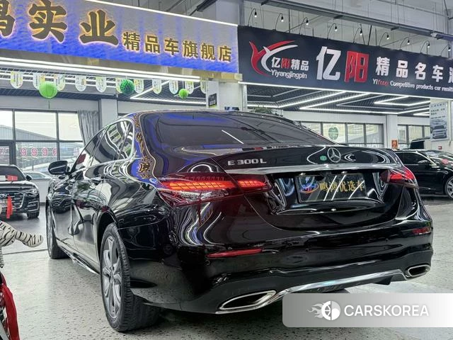 Mercedes-Benz E-class id 4278912 из Китая 8