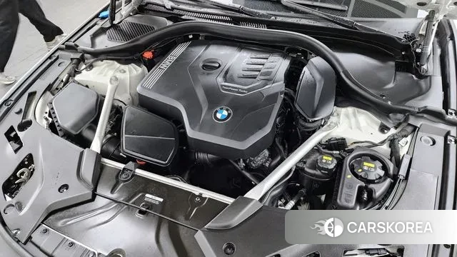 BMW 5 Series (G30) id 3416197 из Кореи 16