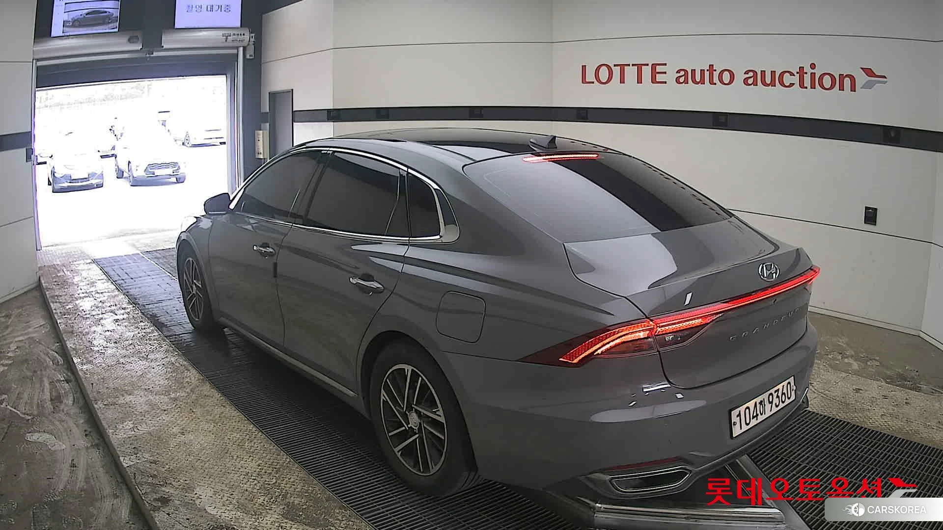 Hyundai Grandeur id 3875813 из Кореи 32