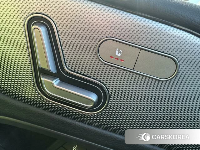 Mercedes-Benz GLB id 4274097 из Китая 11
