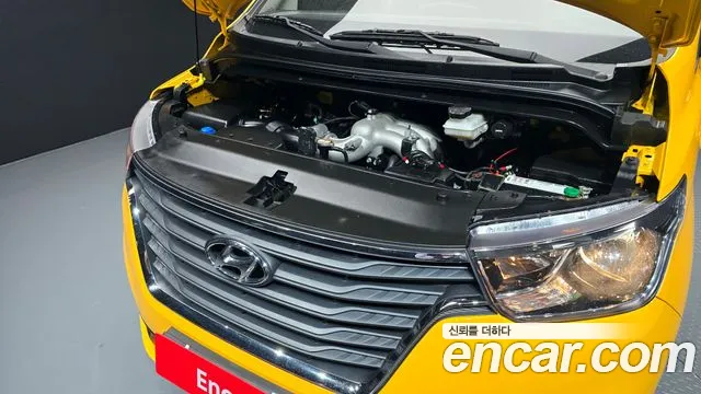 Hyundai The New Grand Starex id 2487063 из Кореи 16