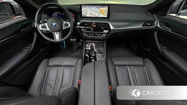 BMW 5 Series (G30) id 4715893 из Кореи 26