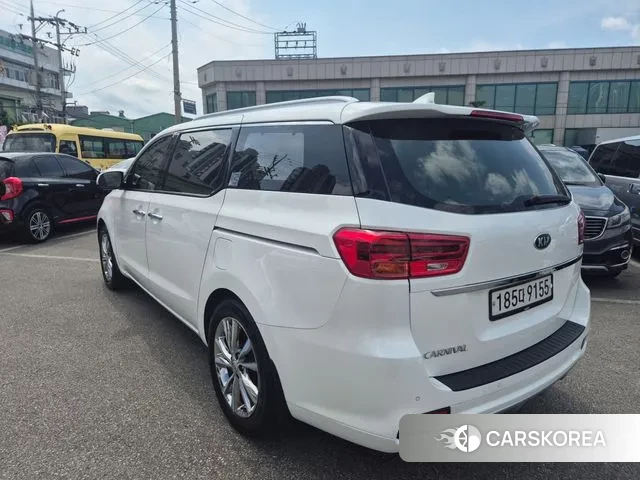 Kia The New Carnival id 3085170 из Кореи 16