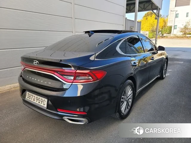 Hyundai Grandeur IG id 3368636 из Кореи 16
