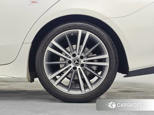 Mercedes-Benz CLS id 4209643 из Китая 16