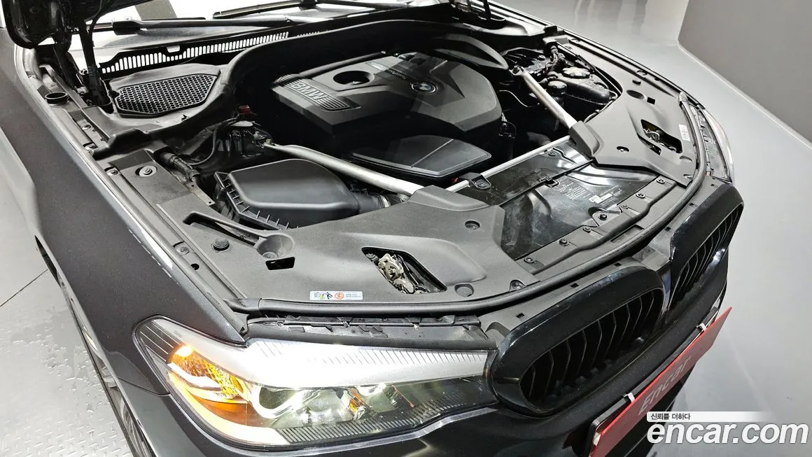 BMW 5 Series (G30) id 1835172 из Кореи 16