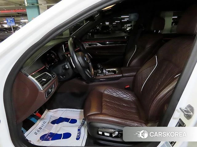 BMW 7 Series (G11) id 4389559 из Кореи 16