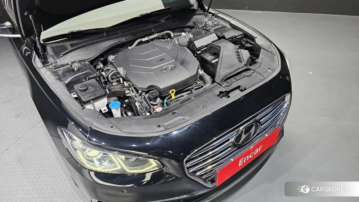 Hyundai Grandeur IG id 1765534 из Кореи 16