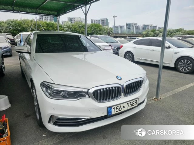 BMW 5 Series (G30) 2020 Белый из Кореи, фото 6