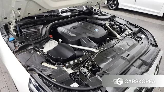 BMW 5 Series (G60) id 3507618 из Кореи 16