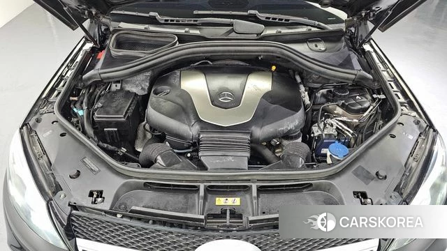Mercedes-Benz GLE - Class W166 id 4895428 из Кореи 16
