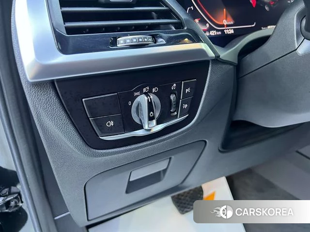 BMW X3 id 4253463 из Китая 24