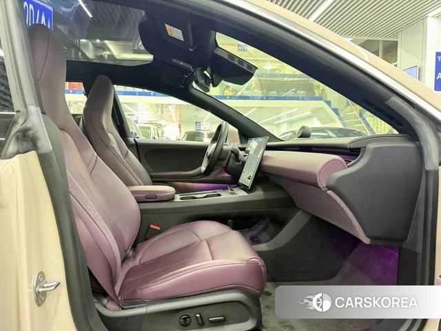 Weilai ET5 id 3913853 из Китая 12