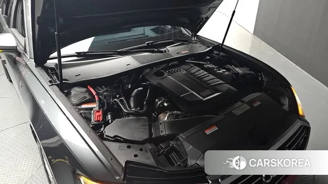 Audi A6 (C8) id 3788319 из Кореи 16