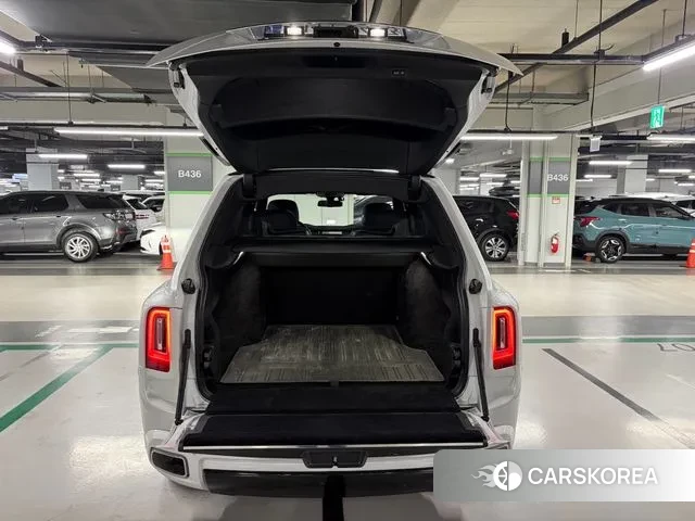 Rolls-Royce Cullinan id 3484541 из Кореи 16