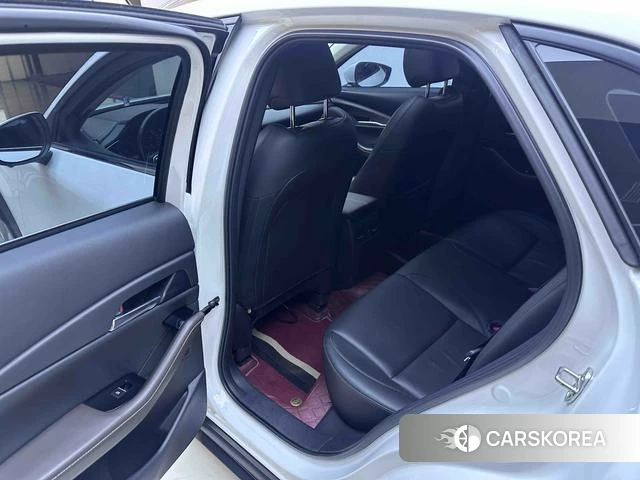 Mazda CX-30 id 4273159 из Китая 18