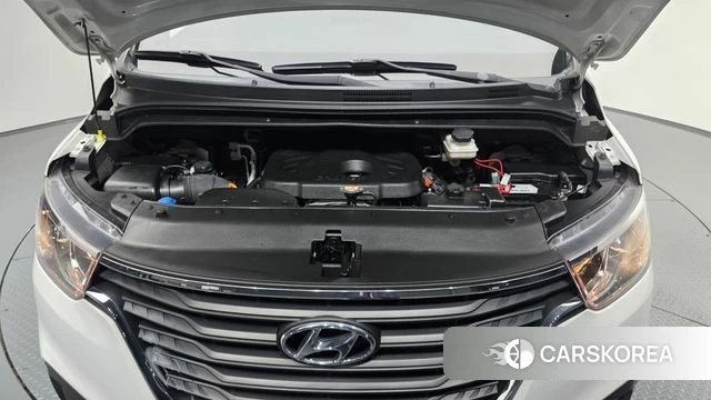Hyundai The New Grand Starex id 4363594 из Кореи 16