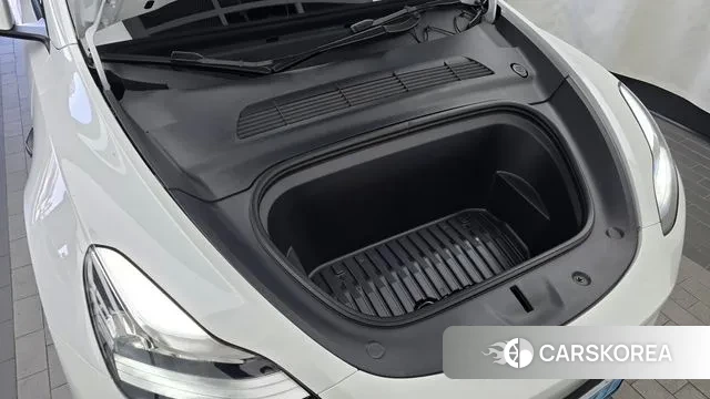 Tesla Model Y id 3707315 из Кореи 16