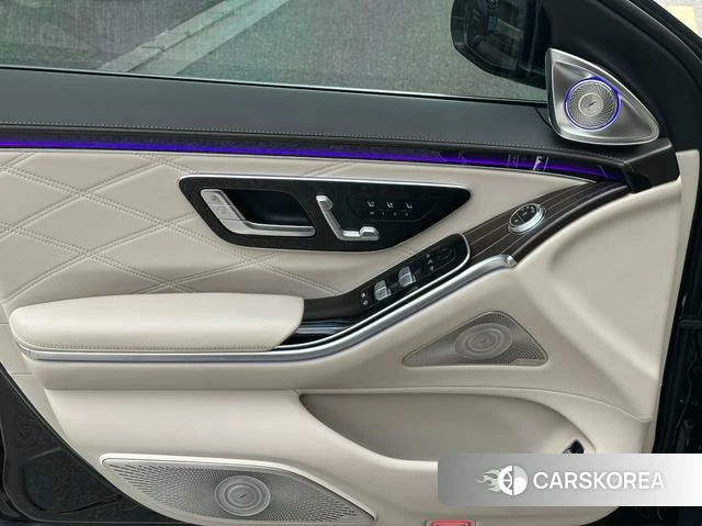 Mercedes-Benz Maybach S-class id 4256161 из Китая 28