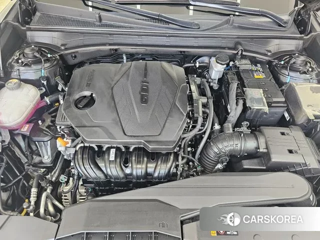 Hyundai Grandeur (GN7) id 2997693 из Кореи 16