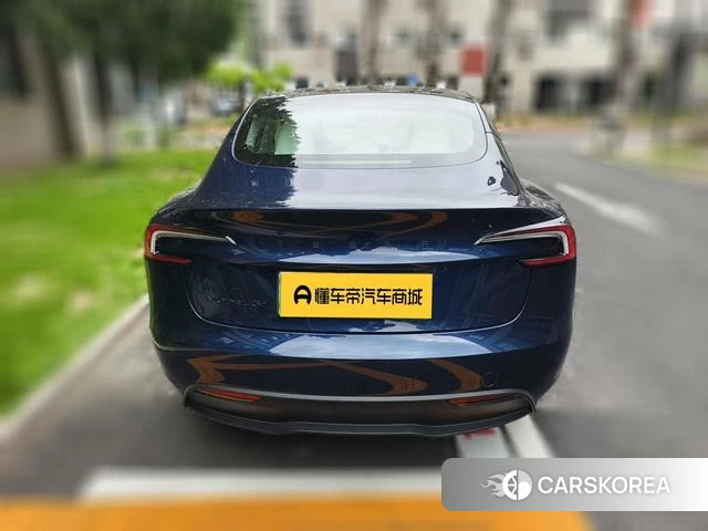 Tesla Model 3 2026 Синий из Китая, фото 6