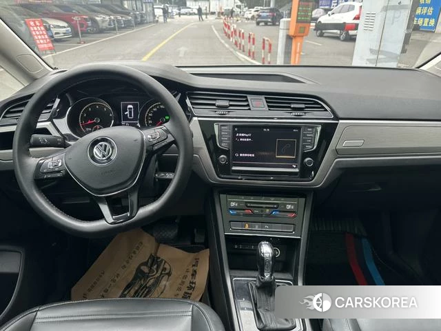 Volkswagen Touran L id 4239948 из Китая 11