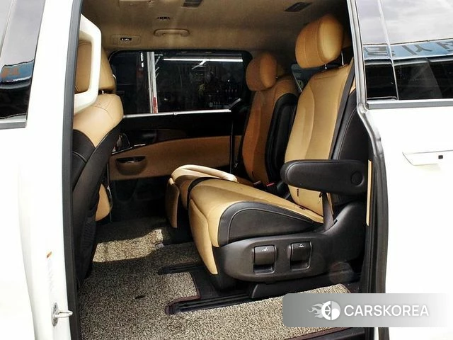 Kia Carnival 4th generation id 4501103 из Кореи 16