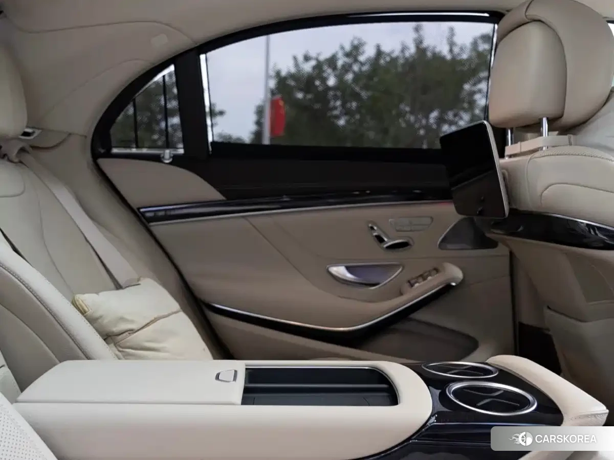 Mercedes-Benz S-Class id 4628318 из Китая 8