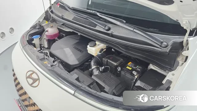 Hyundai Staria id 3740960 из Кореи 16