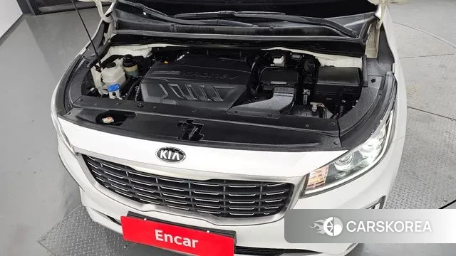 Kia The New Carnival id 3574026 из Кореи 16