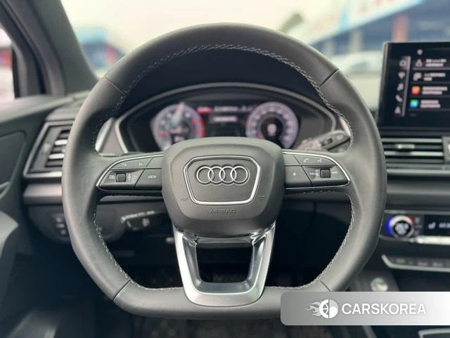 Audi Q5L id 4299879 из Китая 23