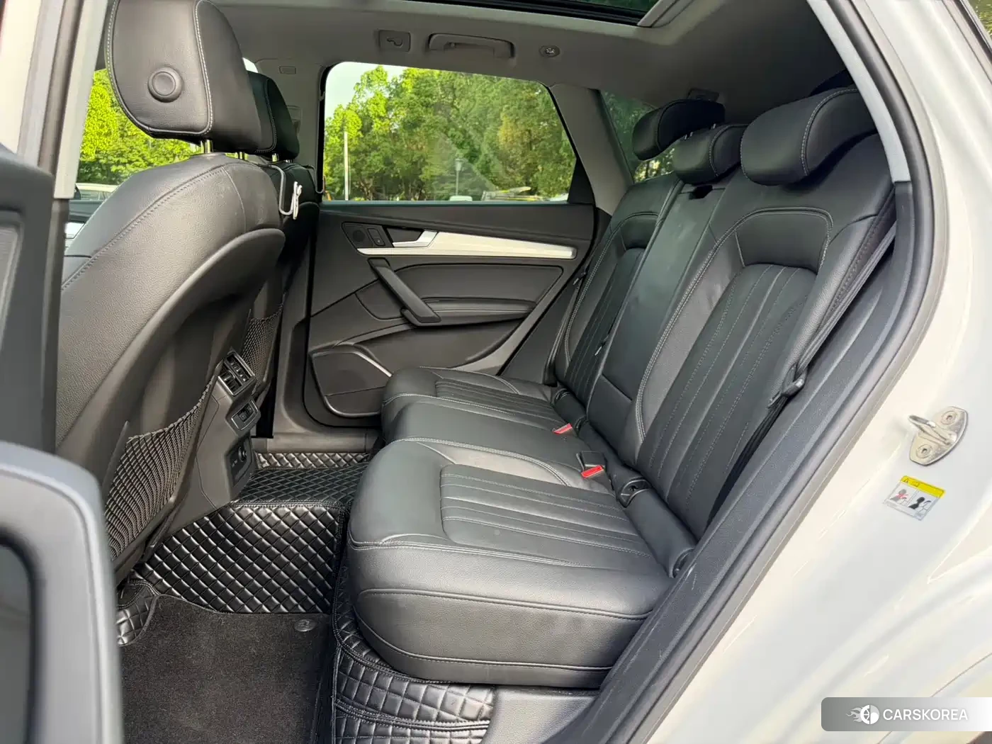 Audi Q5L id 4607227 из Китая 21