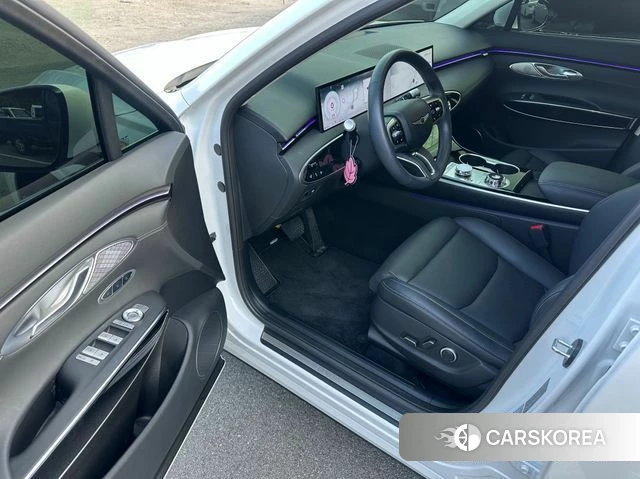 Genesis GV70 id 4601250 из Кореи 16