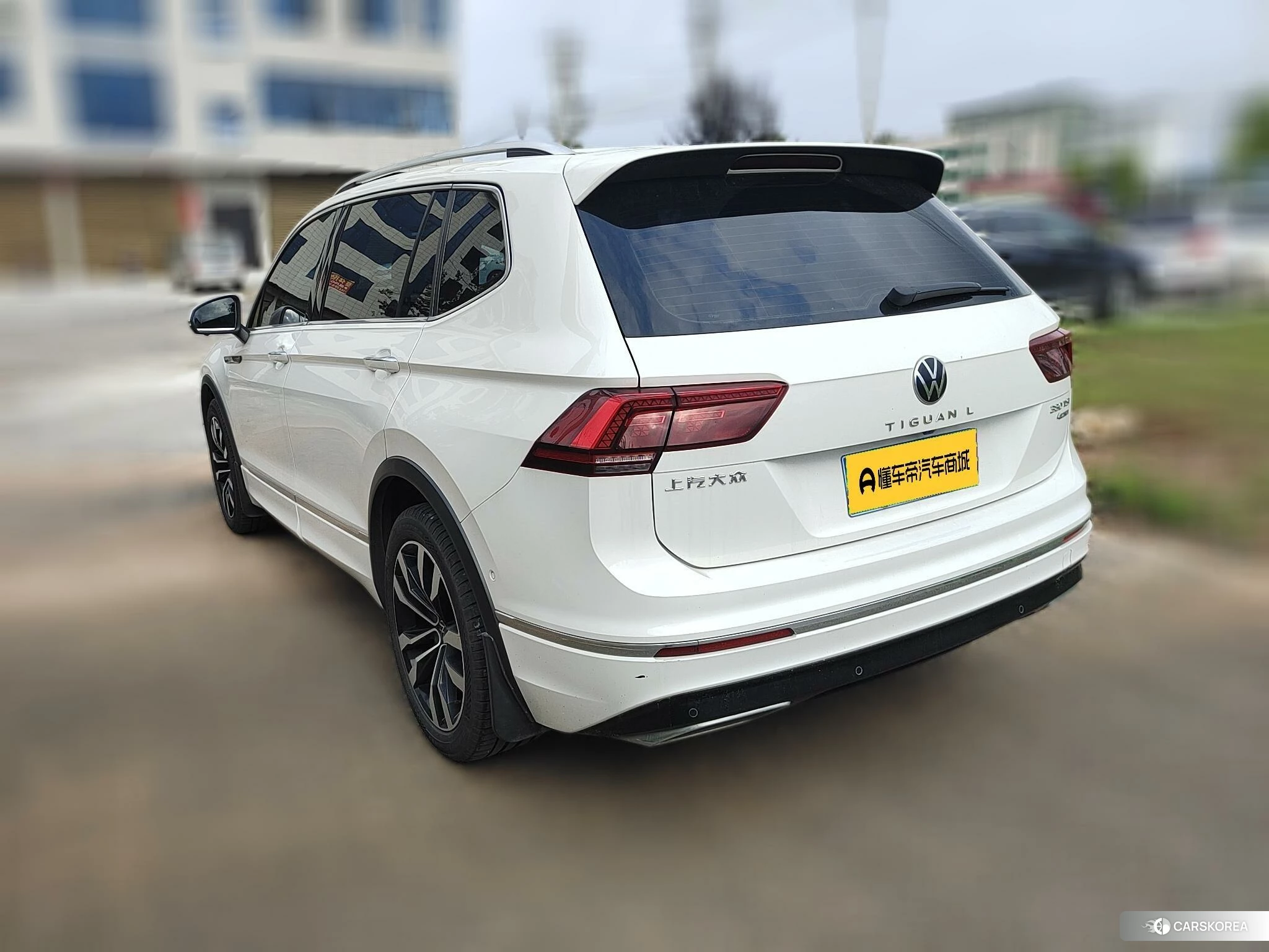 Volkswagen Tiguan L id 4513584 из Китая 17