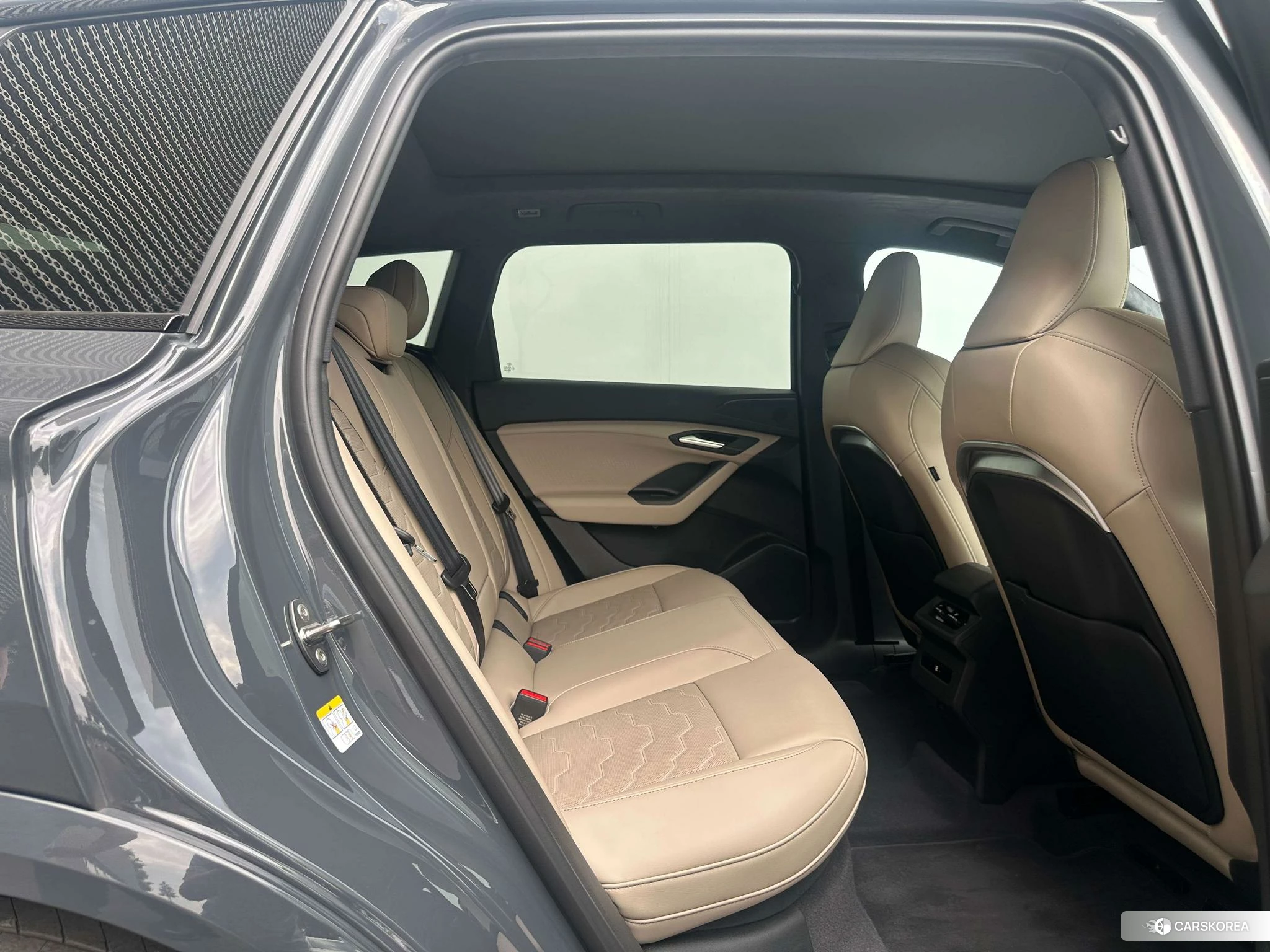 Audi Q6L e-tron id 4405864 из Китая 16