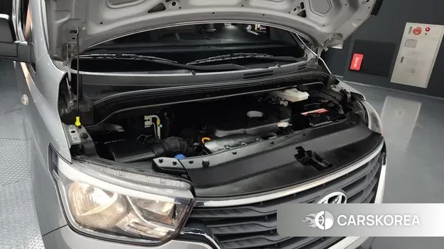 Hyundai The New Grand Starex id 3444735 из Кореи 16