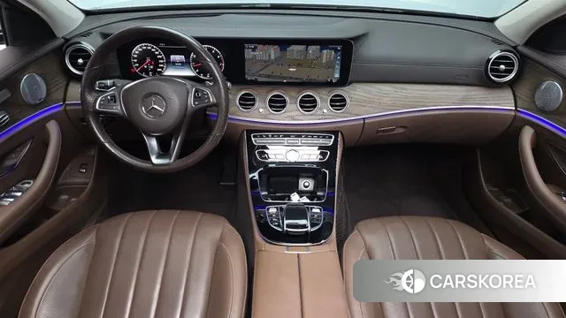 Mercedes-Benz E-Class W213 id 3563323 из Кореи 16