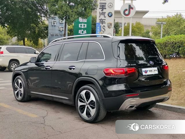Mercedes-Benz GLB 2023 Черный из Китая, фото 6