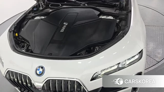 BMW i7 (G70) id 3596627 из Кореи 16