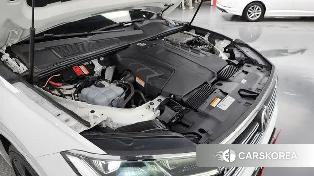 Volkswagen Touareg 3rd generation id 3033715 из Кореи 16