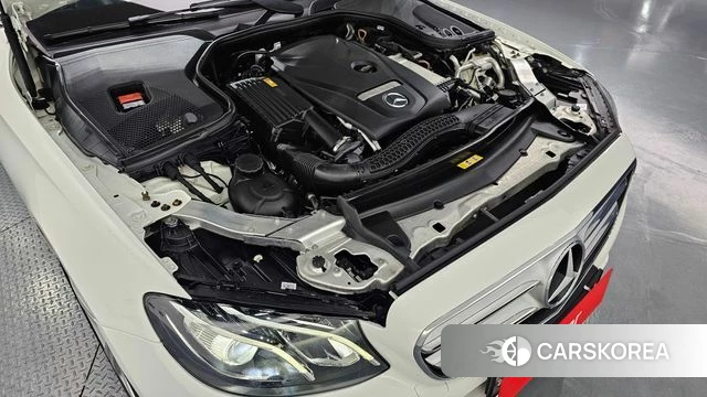 Mercedes-Benz E-Class W213 id 4417430 из Кореи 27