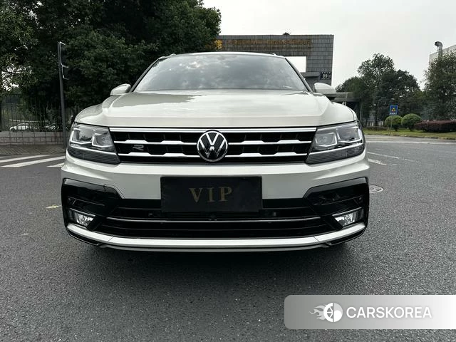 Volkswagen Tiguan L id 4228510 из Китая 19