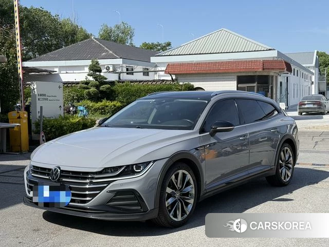 Volkswagen CC 2021 Серебристо-серый из Китая, фото 6