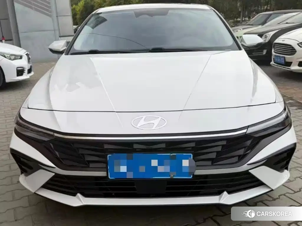 Hyundai Elantra id 4674383 из Китая 7