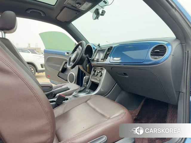 Volkswagen Beetle id 4210742 из Китая 13