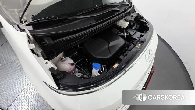 Hyundai Staria id 4280729 из Кореи 16