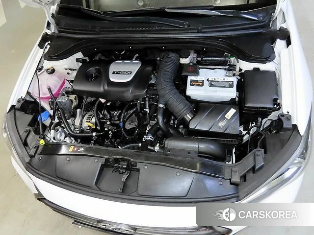 Hyundai Avante AD id 4477635 из Кореи 14