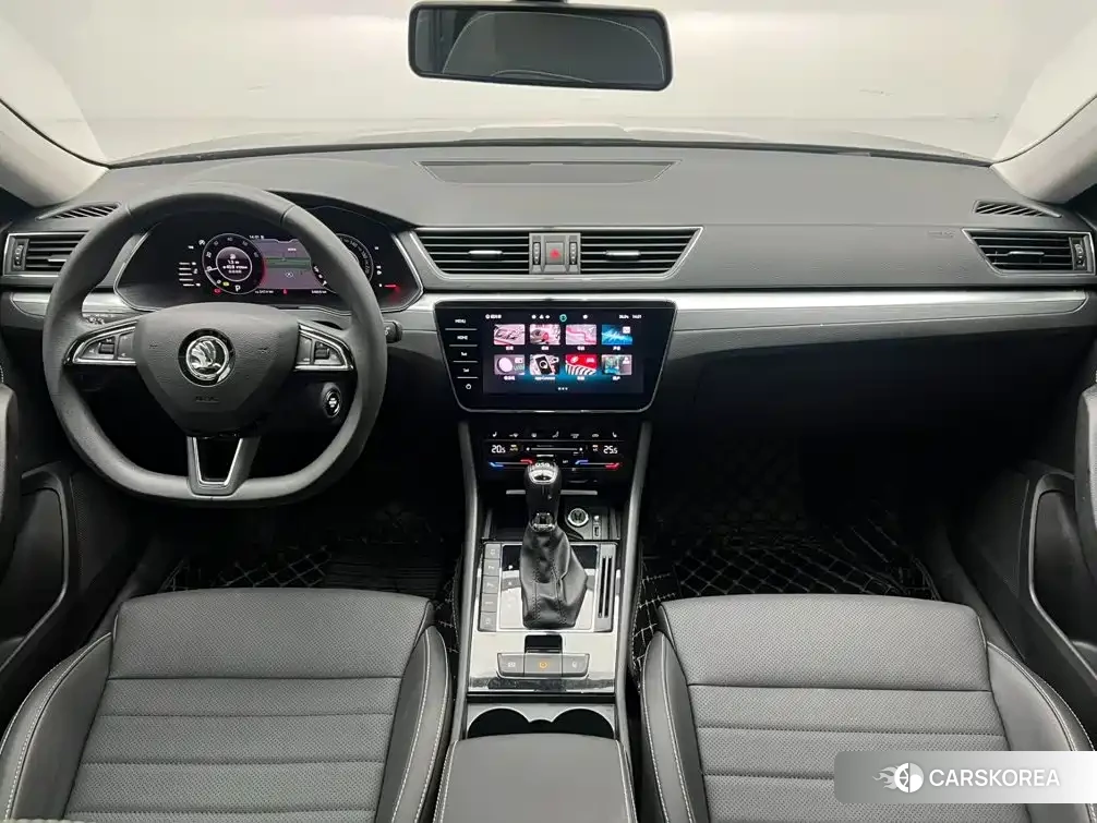 Skoda Superb id 4653775 из Китая 18
