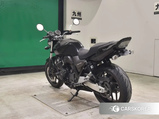 Проданный Honda CB400SF id 4313224 из Японии, фото 6